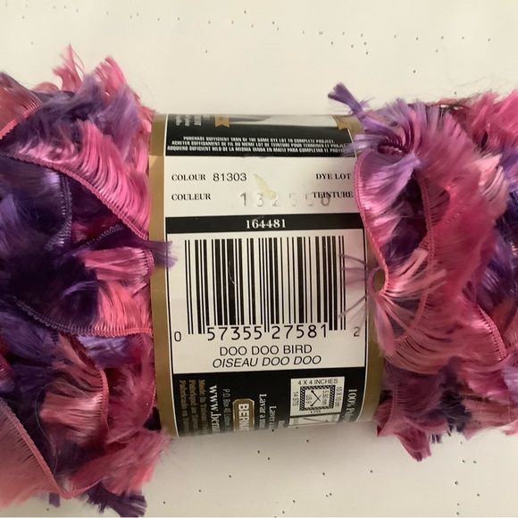 BERNAT BOA NOUVEAU EYELASH YARN, 1 skein, Doo Doo Bird Color - Picture 3 of 6